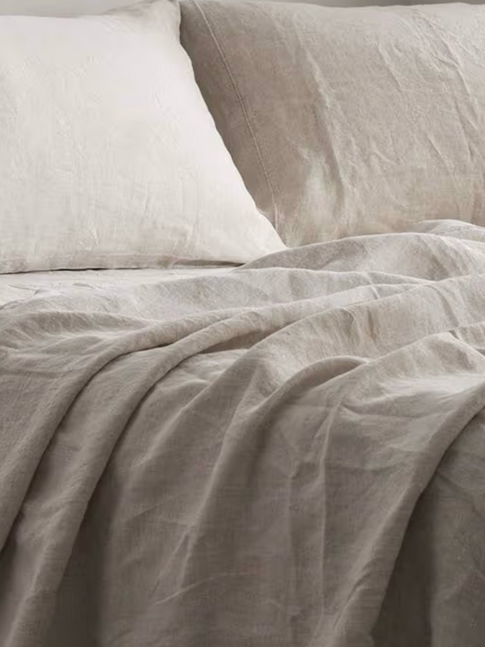 Garnet Hill Relaxed Organic Linen
Solid King Storm Sheet Set